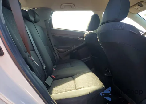 2009 Toyota Corolla Matrix z USA, uszkodzony, nr VIN 2T1KU40E39C092563